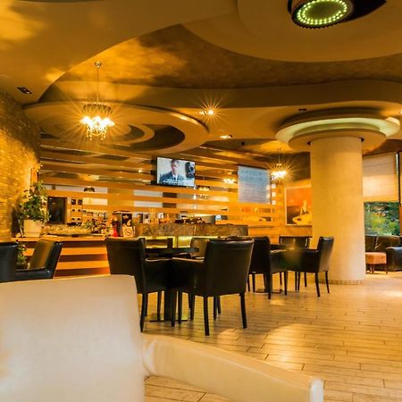 Hotel George Korce Luaran gambar