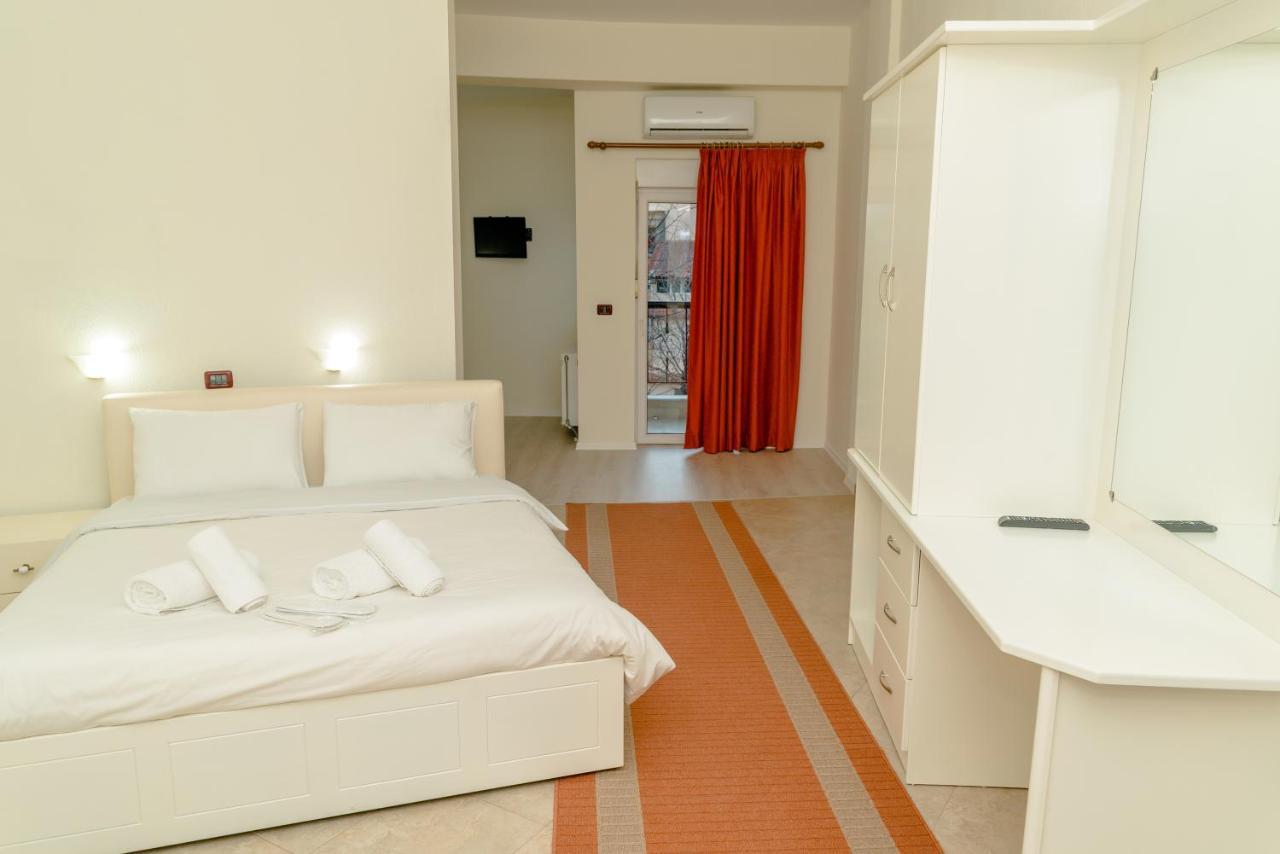 Hotel George Korce Luaran gambar