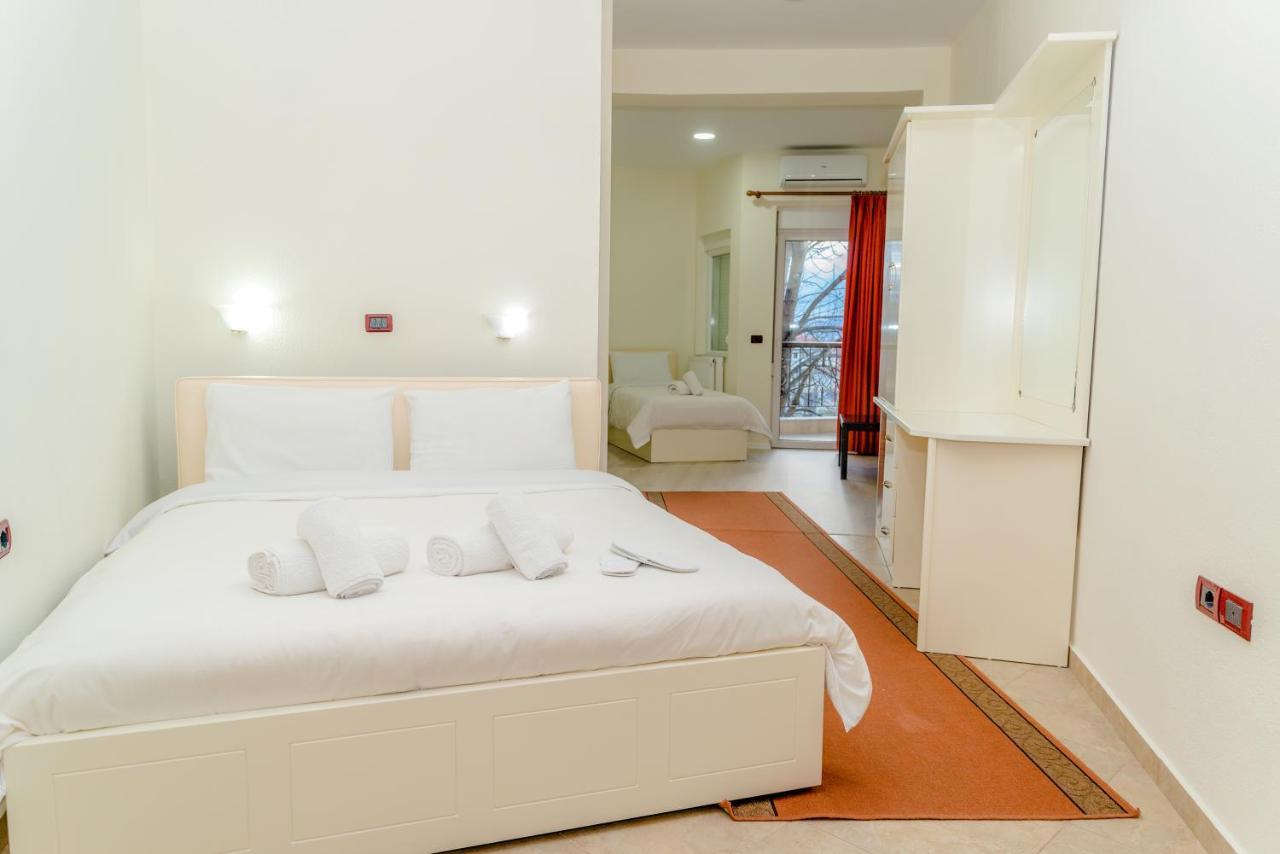 Hotel George Korce Luaran gambar