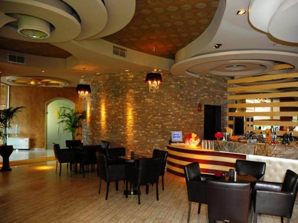 Hotel George Korce Luaran gambar